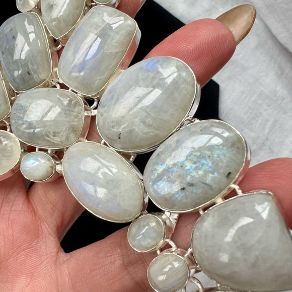 925 MOON GODDESS Rainbow Moonstone Collar Bib Necklace - Picture 16 of 16